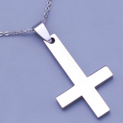 Přívěsek obrácený kříž z chirurgické oceli