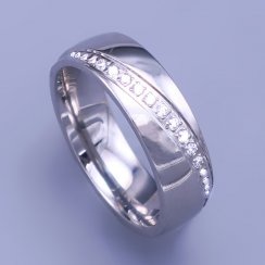 Prsten z chirirgické oceli se zirkony vel: 54