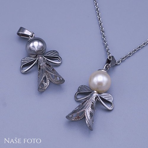 Přívěsek z chirurgické oceli  3D andělíček Swarovski elements