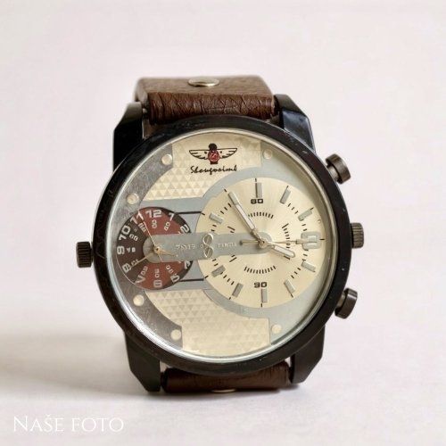 Pilotní hodinky hnědé