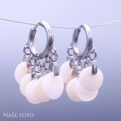 Náušnice z chirurgické oceli s pravou perletí – kroužky s přívěsky