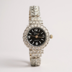 Dámske náramkové hodinky s kamienkami a motívom lístkov