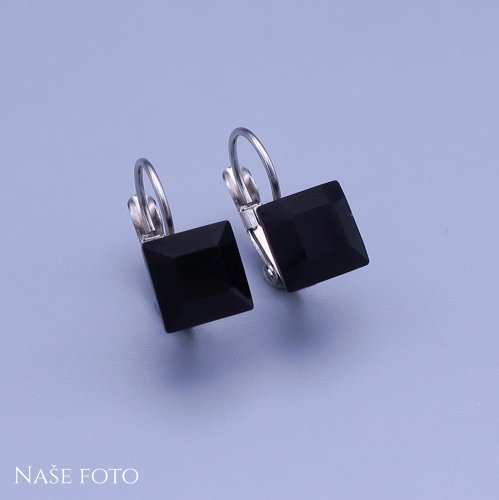 Náušnice Swarovski kostky 8 mm výběr barev