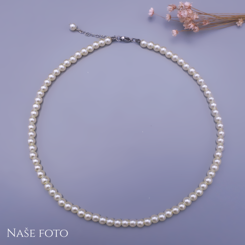 Náhrdelník ze syntetických perliček