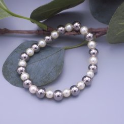 Perličkovo-oceľový náramok