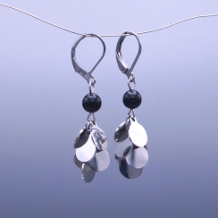 Visací náušnice z chirurgické oceli s černou perlou Swarovski