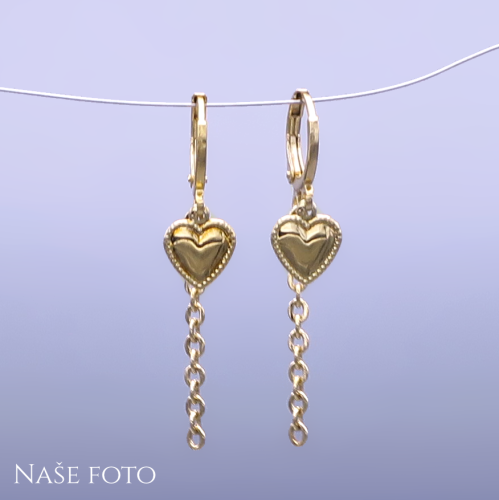Pozlacené náušnice se srdíčky a řetízkem
