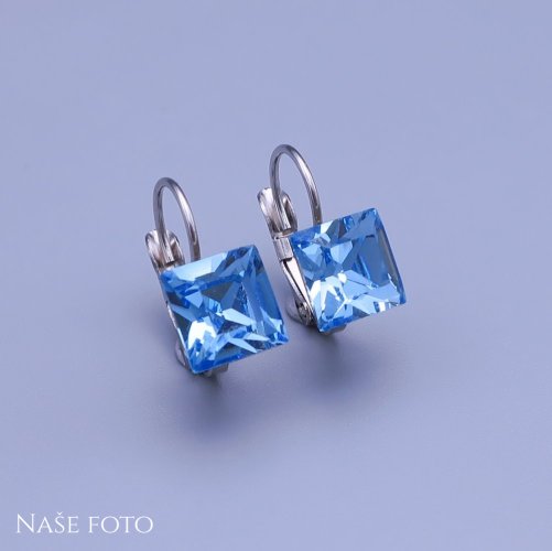 Náušnice Swarovski kostky 8 mm výběr barev