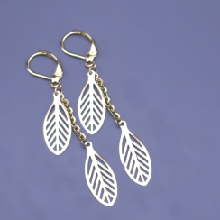 Pozlátené visiace náušnice Dvojité lístky