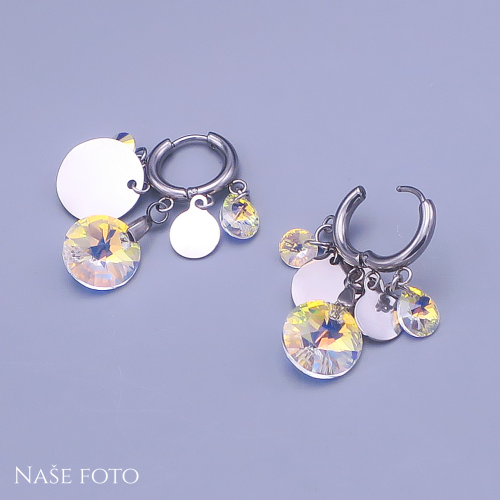 Náušnice z chirurgické oceli s krystaly Swarovski AB – kroužky s přívěsky