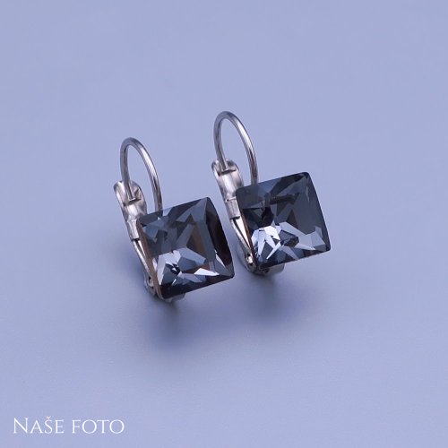 Náušnice Swarovski kostky 8 mm výběr barev