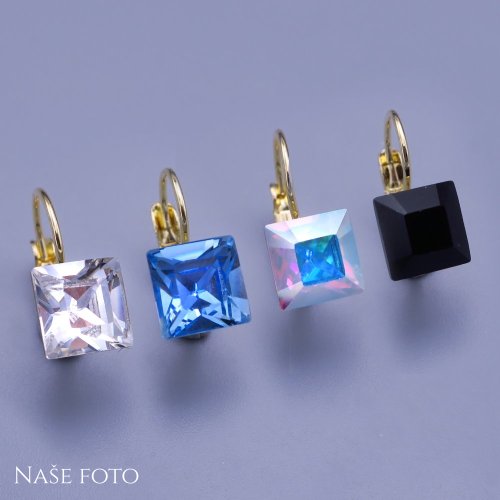 Náušnice Swarovski kostky zlacené  8mm výběr barev